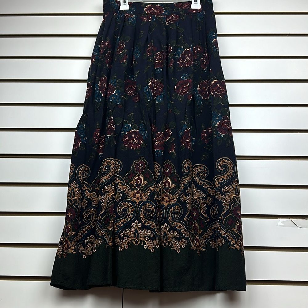 Vintage Black/Blue/Purple Flo Maxi Skirt- Blue and Purple Flower Pattern Sz M